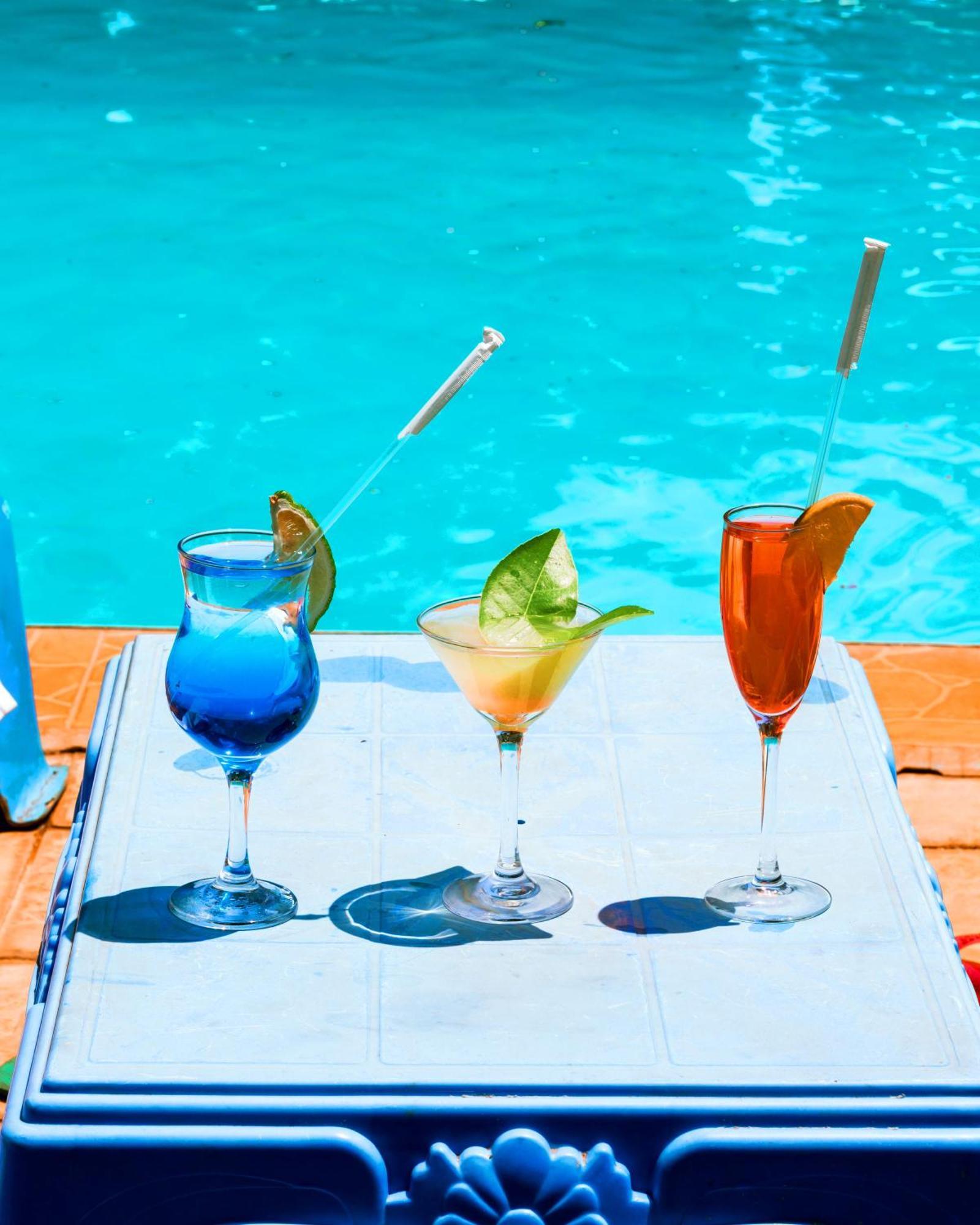 Keys Hotel Моши Екстериор снимка